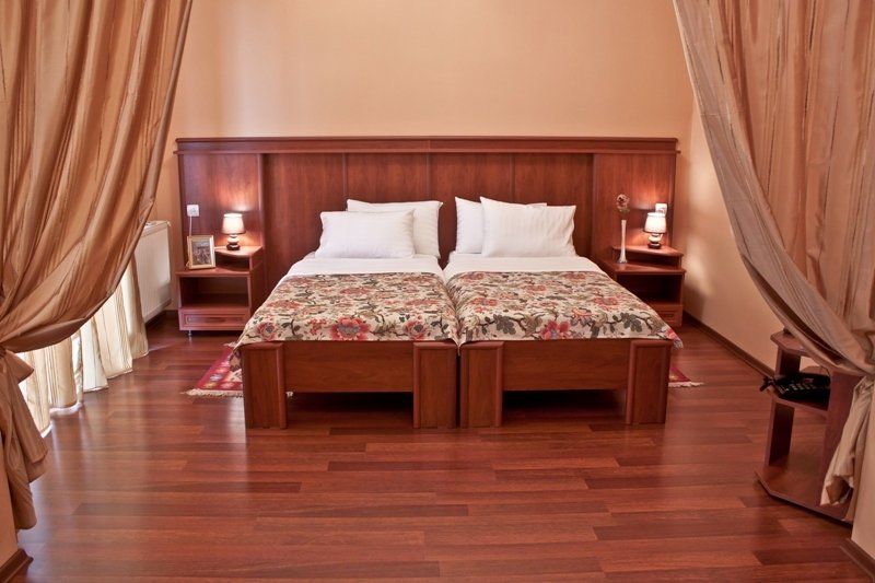 Astoria Hotel Tbilisi Esterno foto